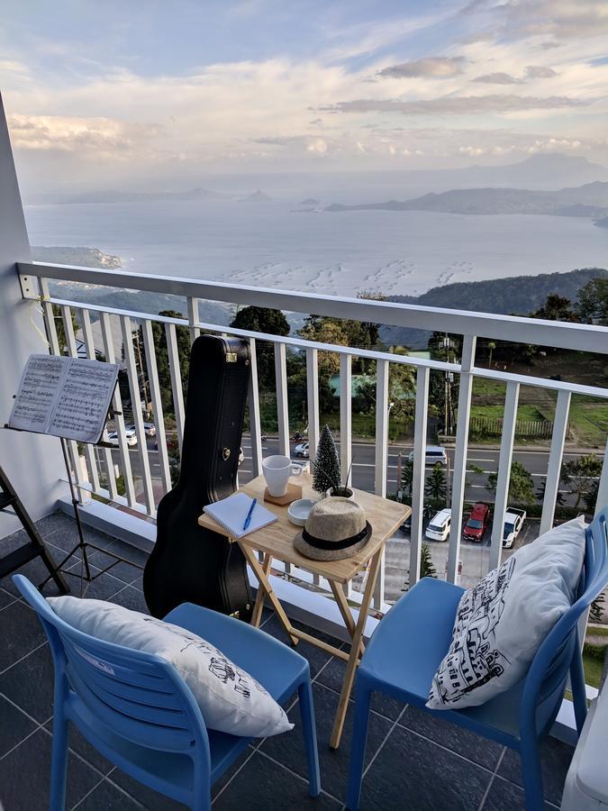 Cozy Family Suite With Stunning View Of Taal Tagaytay City Exterior foto